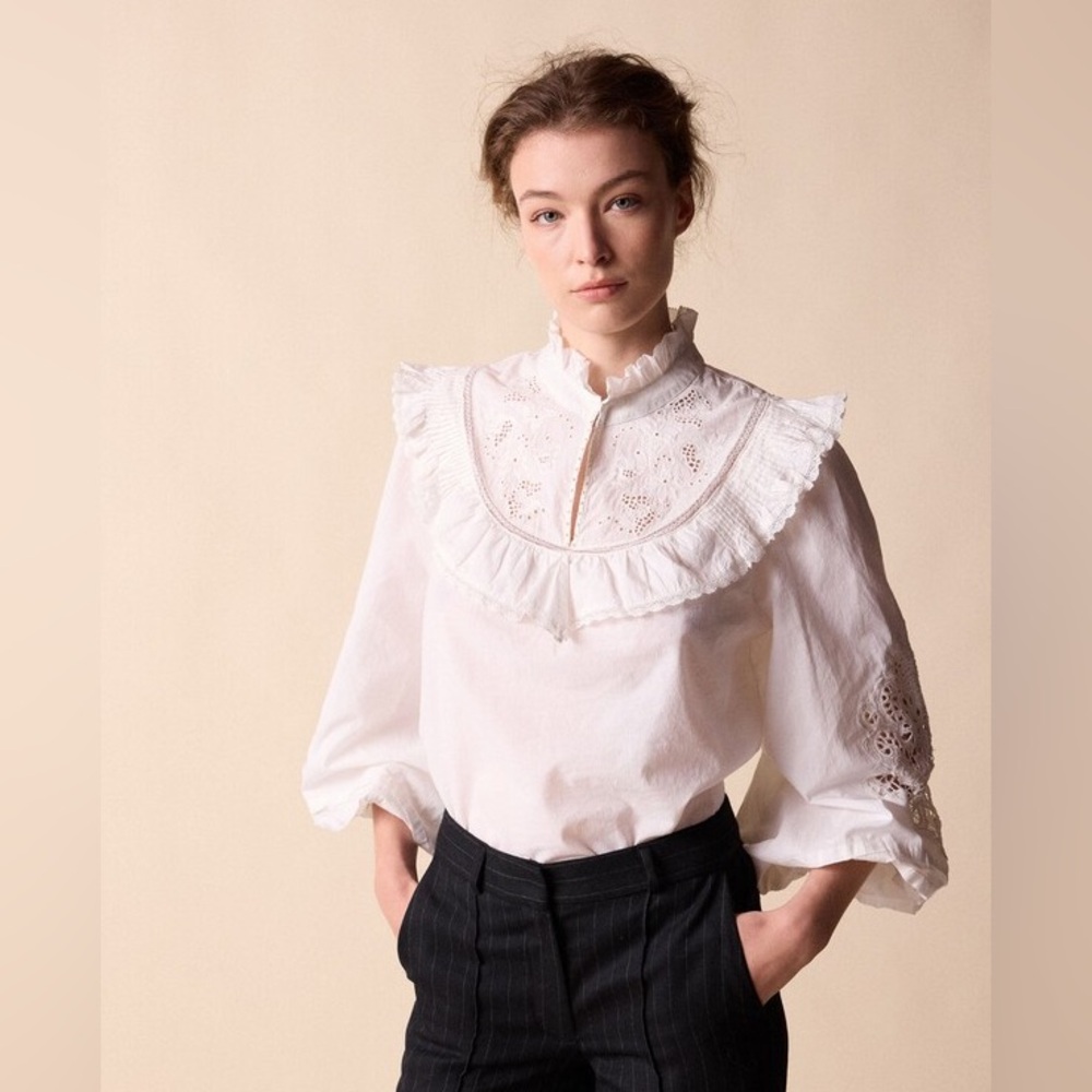 St. Roche Clair Top- Milky size 4,6. New with tag